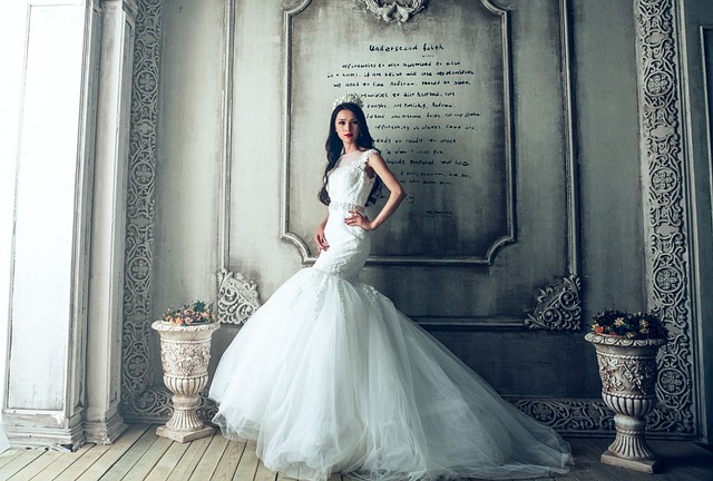 The Evolution of Wedding Dresses: From Traditional to Modern